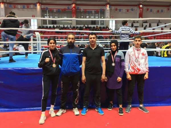 Malatyalı sporcular muaythaide büyük başarı elde etti