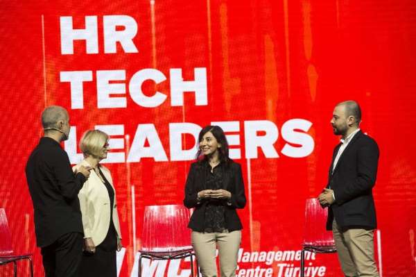 Siemens Türkiye'nin 'Kariyerini Sahiplen Ekosistemi' HR Tech Leaders etkinliğind