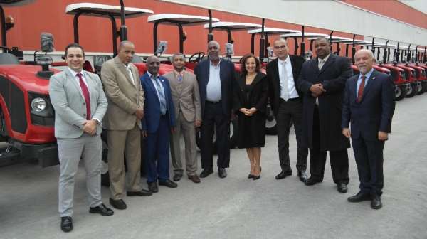 Türkiye için bir gurur hikayesi: Afrika'da traktörü Türkler üretecek