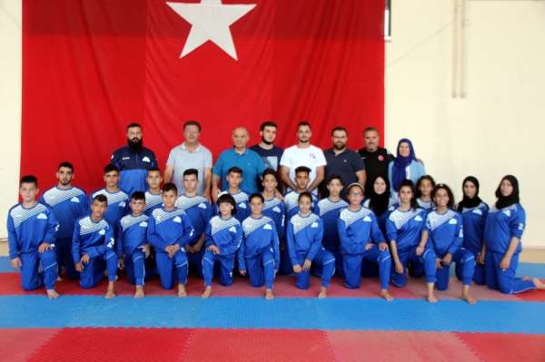Filistin Taekwondo Milli Takımı Kayseri'de kamp yapıyor
