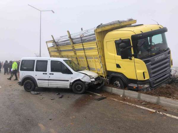 Elazığ'da 2 saatte 2 büyük zincirleme kaza: 13 araç çarpıştı, 7 yaralı