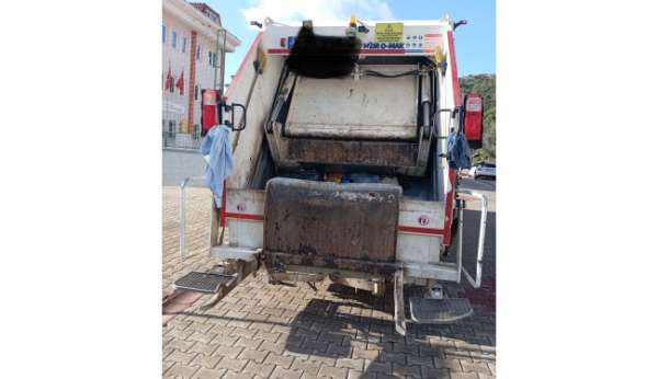 Ölümlü kazaya neden olan çöp kamyonu şoförü tutuklandı