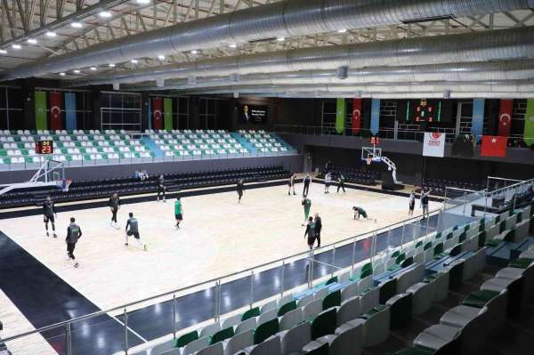 Tarık Almış Kapalı Yüzme Havuzu ve Spor Tesisleri yeniden kapılarını açıyor