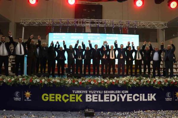 AK Parti Amasya'da belediye başkan adaylarını tanıttı