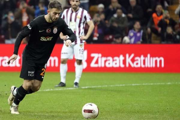 Galatasaray, Halil Dervişoğlu'nun Hatayspor'a kiralandığını açıkladı