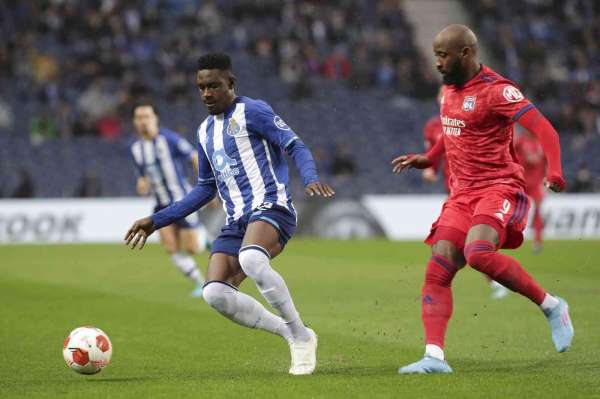 Lyon, Porto'yu tek golle geçti