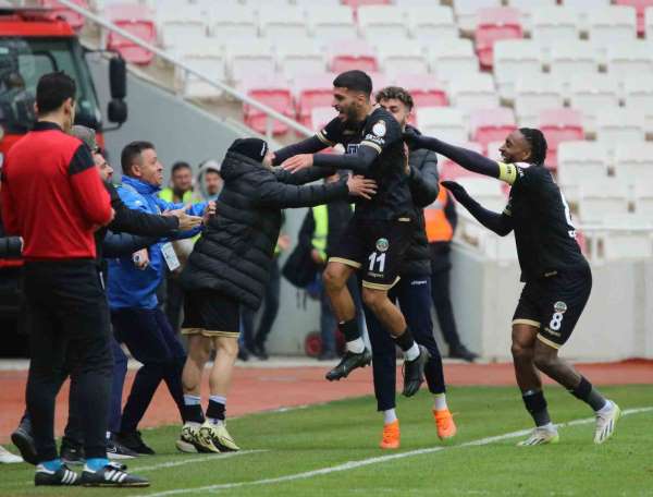 Trendyol Süper Lig: Sivasspor: 1 - Alanyaspor: 2