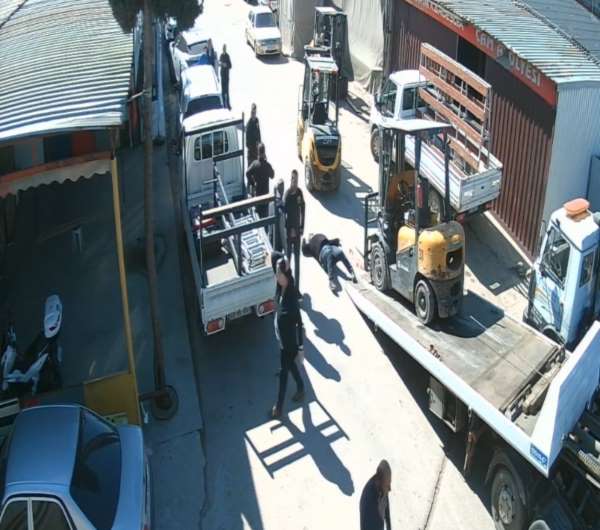 Edirne'de forklift kazasında 1 kişi feci şekilde hayatını kaybetti: O anlar kamerada