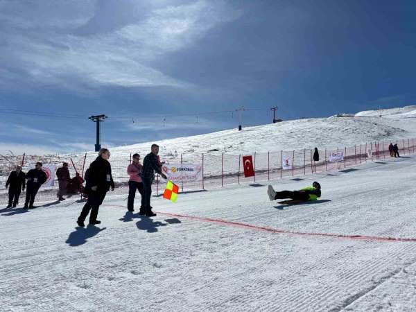 Geleneksel Kızak Türkiye Şampiyonası, Erciyes Kayak Merkezi'nde yapıldı