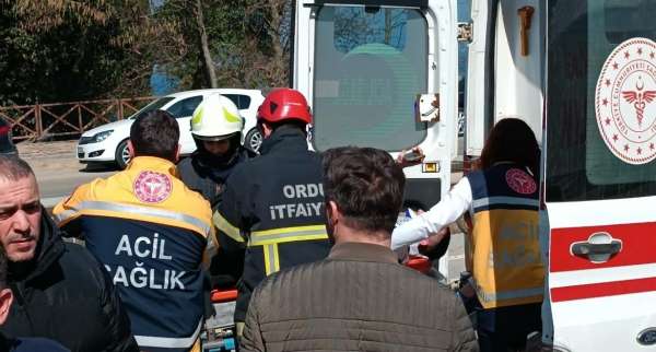 Ordu'da çocuk futbolcuları taşıyan minibüs kaza yaptı: 7 yaralı
