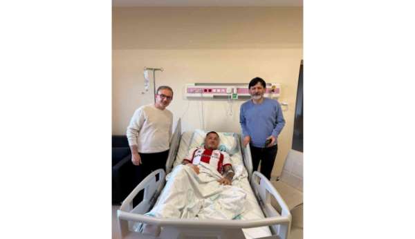 Rey Manaj gözünü açtı: 'Haftaya oynayabilecek miyim?' dedi