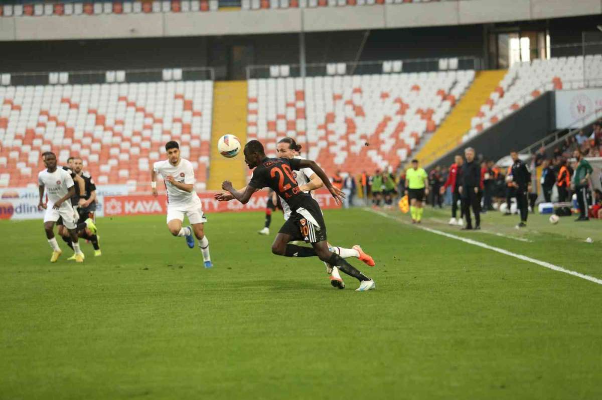 Trendyol 1 Lig: Adanaspor: 1 - Fatih Karagümrük: 2