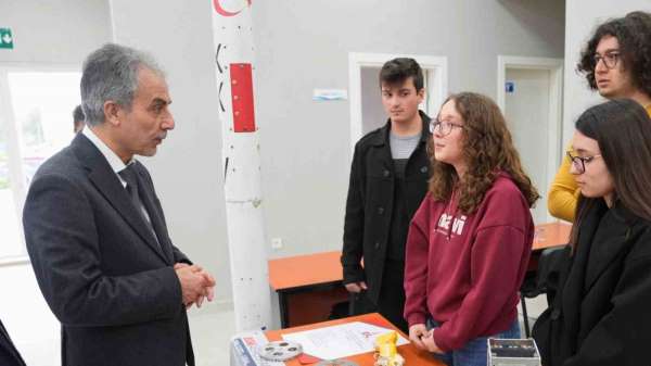 Ege Üniversitesi, İzmir'de 1'inci Ege Bölgesi'nde 2'nci sırada yer aldı