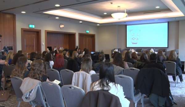 Kadın brokerler 'Bir kadın bin hikaye' etkinliğinde buluştu