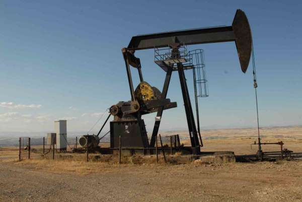 Brent petrol Şubat 2021'den bu yana en düşük seviyesinde
