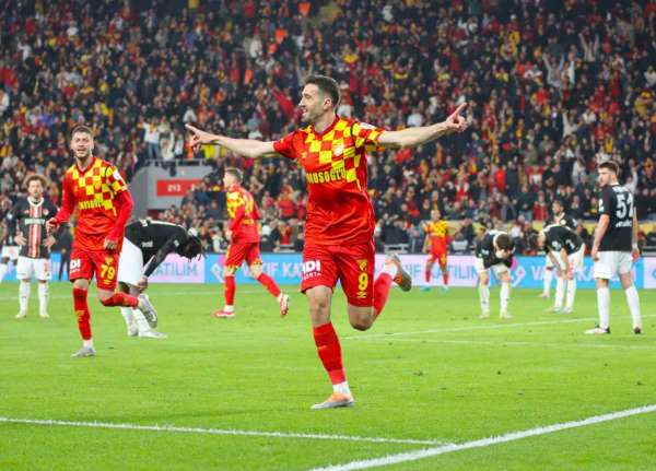 Kubilay Kanatsızkuş, 3 buçuk yıl sonra Süper Lig'de gol attı