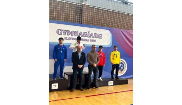 SEM sporcusu Bulut'tan dünya arenasında büyük başarı