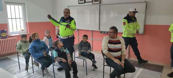 Sinop'ta geleceğin trafik dedektifleri yetişiyor