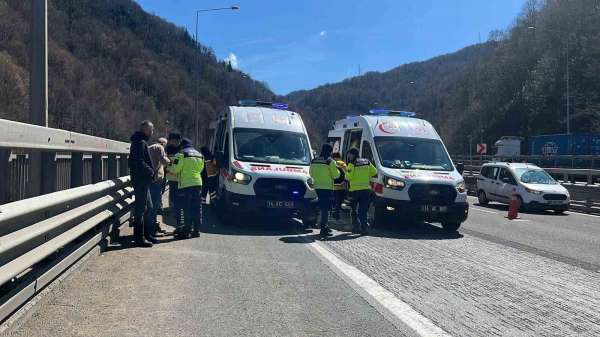 TEM Otoyolu'nda 5 aracın karıştığı zincirleme kaza: 5 yaralı