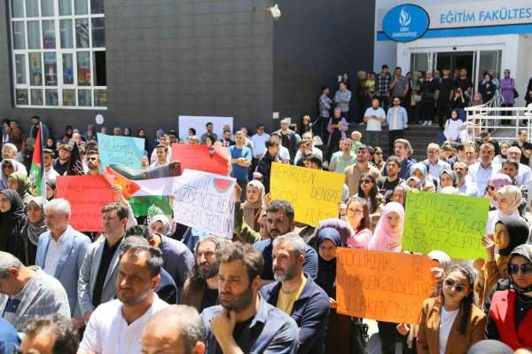 Siirt'te üniversite öğrencilerinden 'Gazze'ye Bir Ses, Bir Nefes' etkinliği