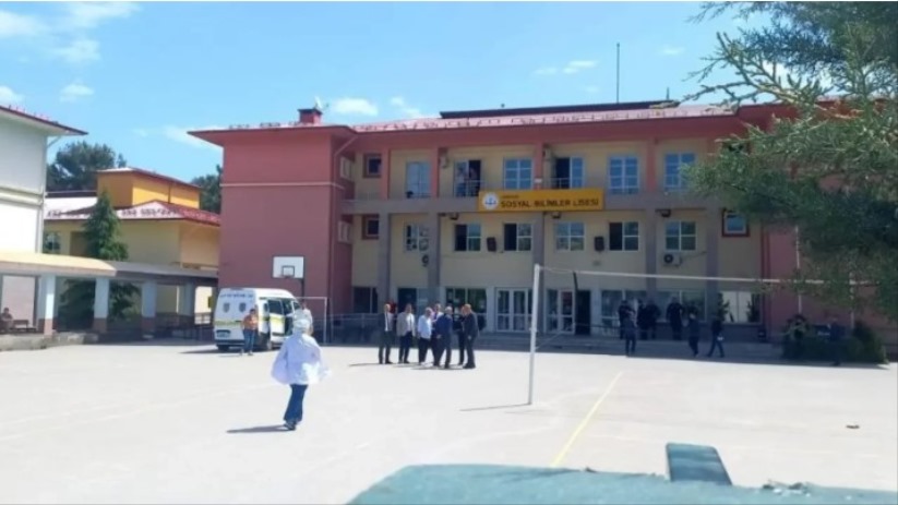 Kız kardeşleri okulda vurdu; İkisi de hayatlarını kaybetti! 