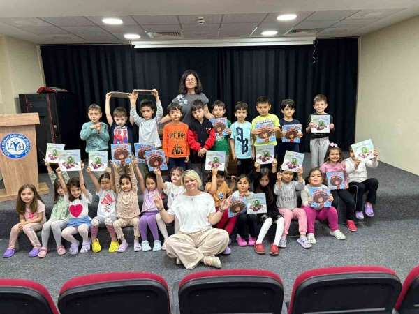 Menteşe'de minikler kitap okuma alışkanlığı kazanacak