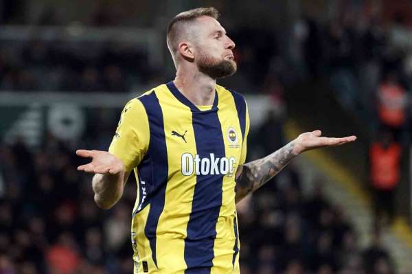 Milan Skriniar, 3 kez gol sevinci yaşadı