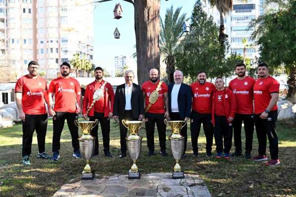Muratpaşa Spor Kulübü'nde görev dağılımı yapıldı