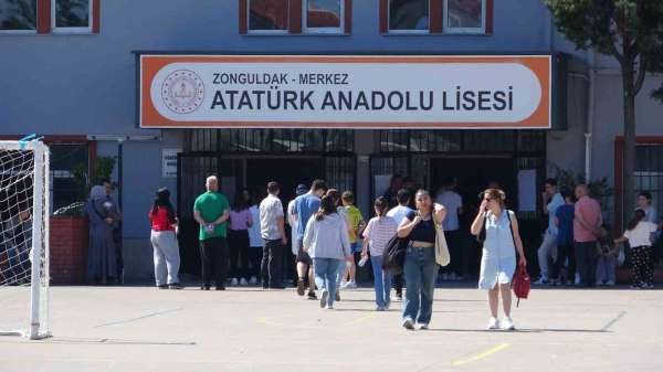 Zonguldak'ta YKS heyecanı: Üniversite hayalleri için ter döktüler