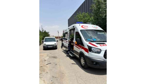 Batman'da bıçaklı saldırıda 21 yaşındaki genç yaralandı