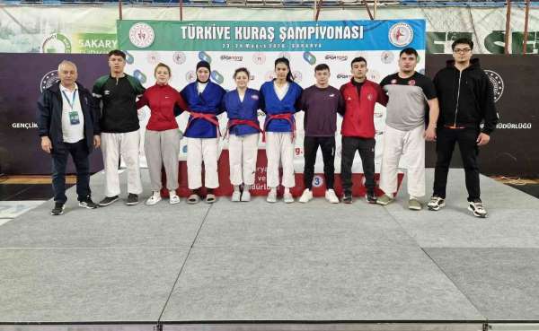 Kütahyalı sporculardan Türkiye Kuraş Şampiyonası'nda başarı