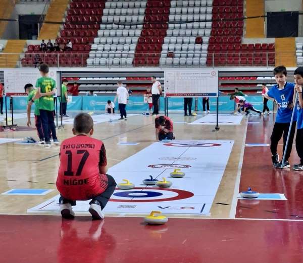 Niğdeli sporcular Türkiye Şampiyonası'nda kürsüye çıktı