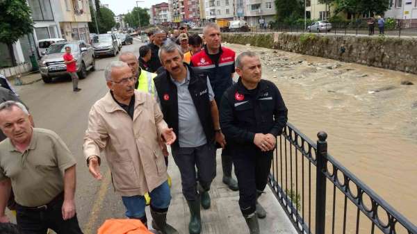 AFAD Başkanı Sezer: 'Yağışlar sonrası Karadeniz'de bine yakın toprak kayması ve heyelan oldu'