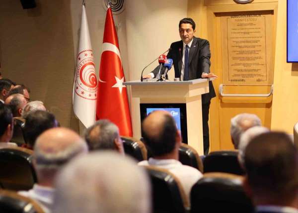 Salıcı'dan ayakkabı sektörüne dönüşüm çağrısı