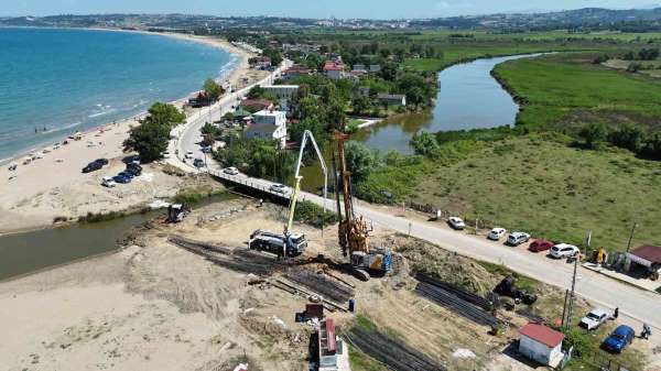 Sinop Akliman'daki köprüler çift yönlü olarak yenileniyor