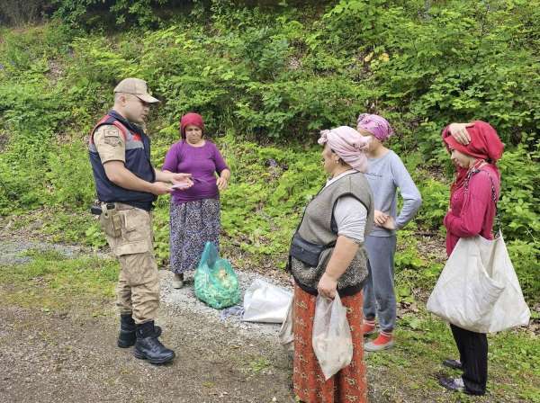 Ordu'da jandarmadan kadınlara KADES tanıtımı
