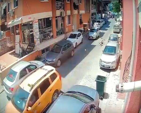 Kaza bölgesinden kaçmaya çalışan taksici, sürüklediği sürücünün ölümüne neden oldu