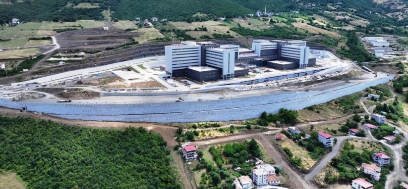 Samsun Şehir Hastanesi yolunda köprü ve kavşak çalışmaları sürüyor