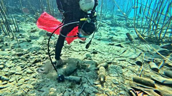 Antalya'nın koruma altındaki doğal sit alanında 'Olmaz bu kadar 'dedirten görüntüler