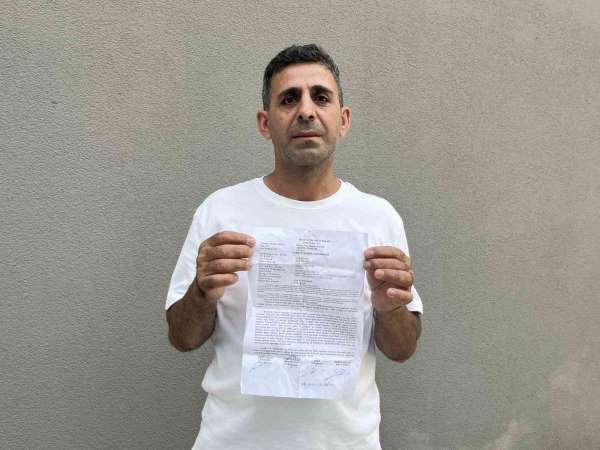 Kapalıçarşı'da altınlarını bozdurmaya gitmişti: Namaz kıldığı camide çantası çalındı