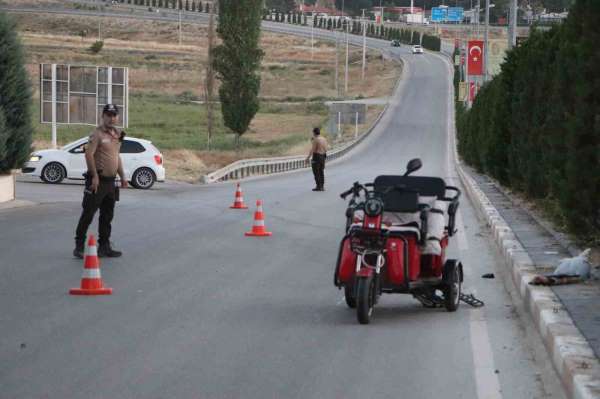 Kazada ağır yaralanan yaşlı adam, 25 günlük hayat mücadelesini kaybetti