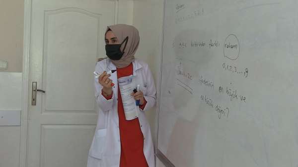 Canik'te YKS hazırlık okulu öğrencileri ders başı yaptı