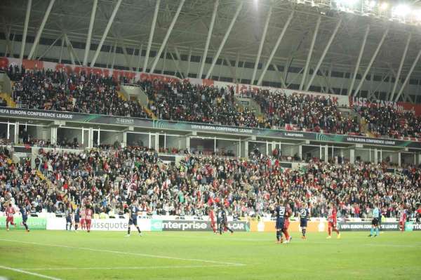 Sivasspor-İstanbulspor maçının biletleri satışta