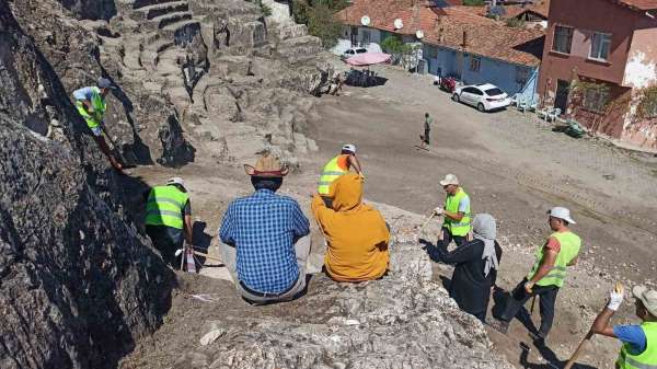 Zile Kalesi'nde kazı çalışmaları başlatıldı