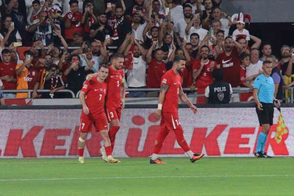 UEFA Uluslar Ligi: Türkiye: 3 - İzlanda: 1