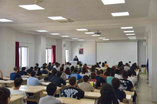 Bilecik Şeyh Edebali Üniversitesi Tıp Fakültesi'nde 2025-2026 akademik yıl açılışı yapıldı