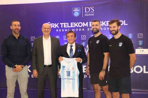 Türk Telekom Erkek Basketbol Takımı ile D'S damat arasında sponsorluk anlaşması