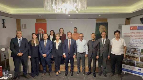 Vali Karakaya: 'İlimizdeki proje sayısı ve çeşitliliğinin artırılması kanaatindeyiz'