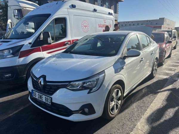 Tavşanlı'da zincirleme trafik kazası; 4 yaralı