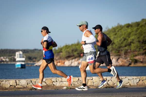 Uluslararası Ayvalık Kurtuluş Yarı Maratonu pazar günü koşulacak